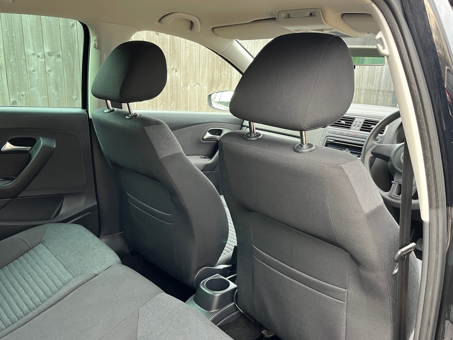 Used Volkswagen Polo 2014 for sale - 76797217: Photo 14