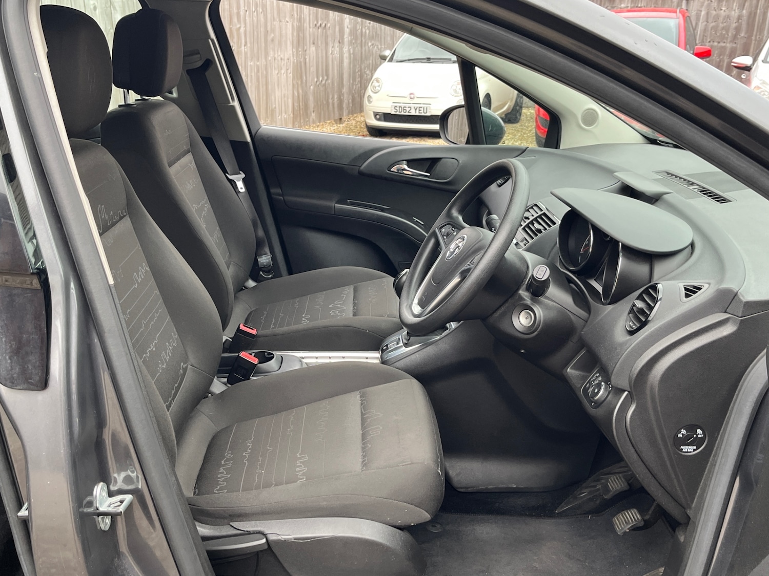 Used Vauxhall Meriva 2010 for sale - 76517843: Photo 11