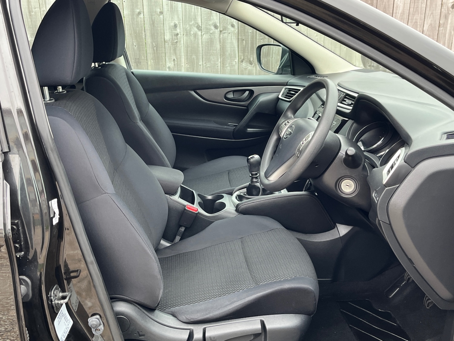 Used Nissan Qashqai 2015 for sale - 77562929: Photo 11