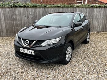 Used Nissan Qashqai 2015 for sale - 77562929: Photo