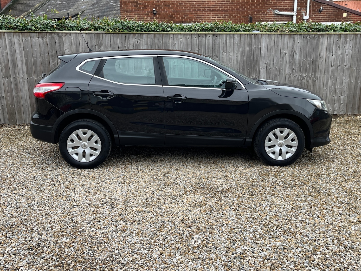 Used Nissan Qashqai 2015 for sale - 77562929: Photo 6