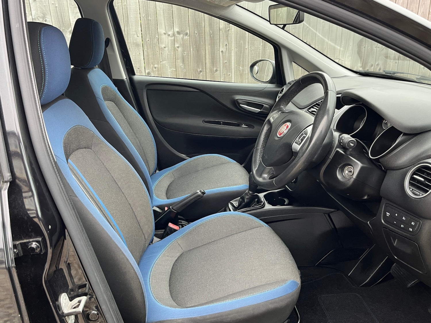 Used Fiat Punto 2013 for sale - 76594886: Photo 11