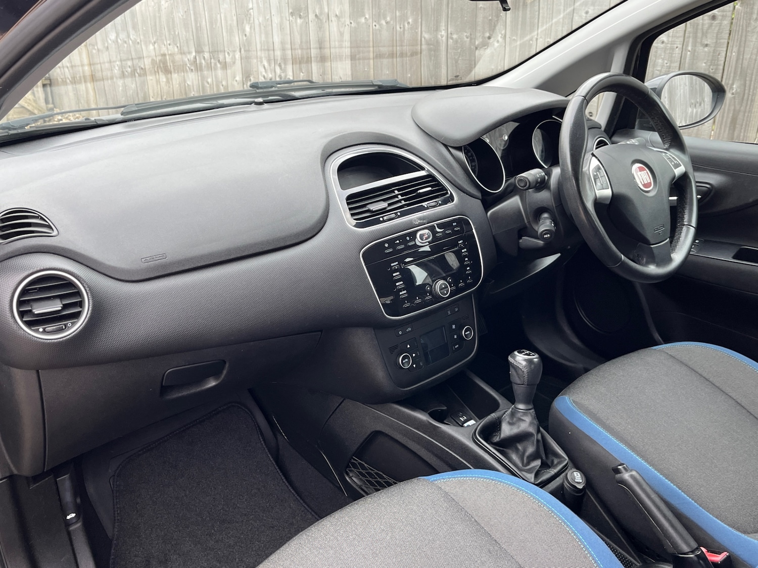 Used Fiat Punto 2013 for sale - 76594886: Photo 12