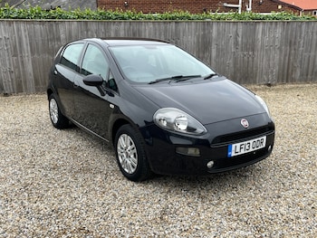 Used Fiat Punto 2013 for sale - 76594886: Photo