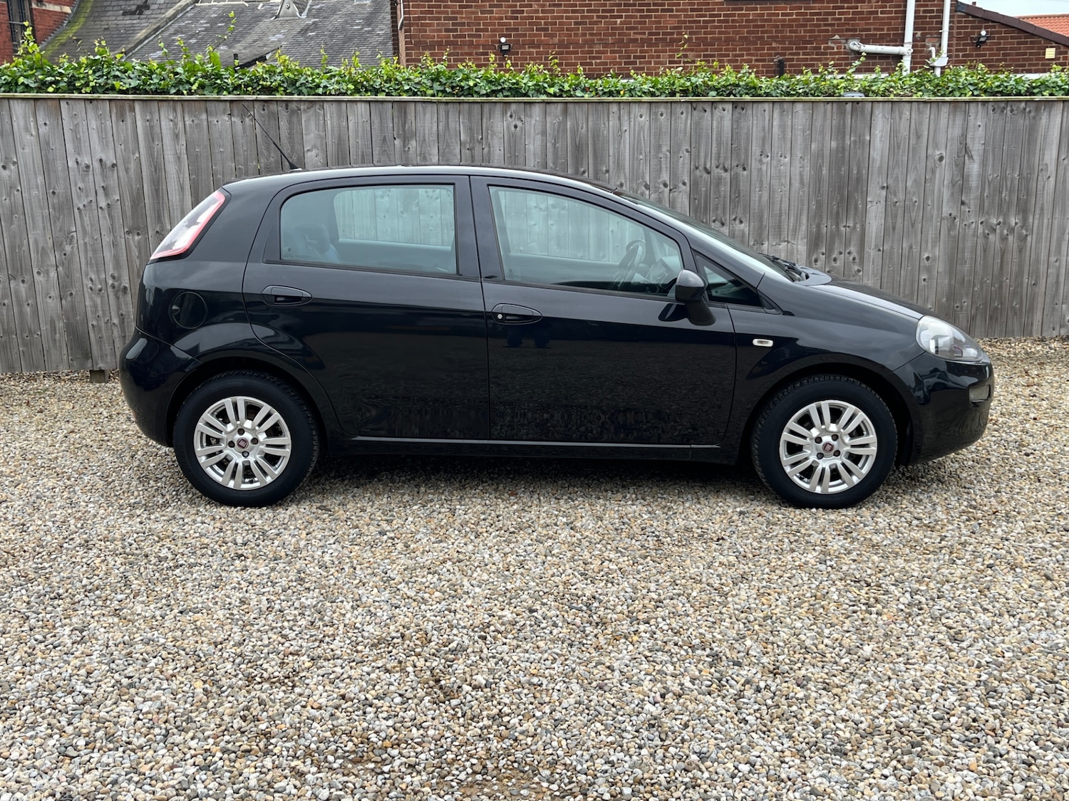 Used Fiat Punto 2013 for sale - 76594886: Photo 6