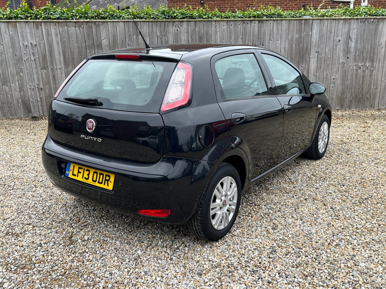 Used Fiat Punto 2013 for sale - 76594886: Photo 9