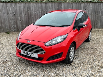 Used Ford Fiesta 2015 for sale - 78786195: Photo
