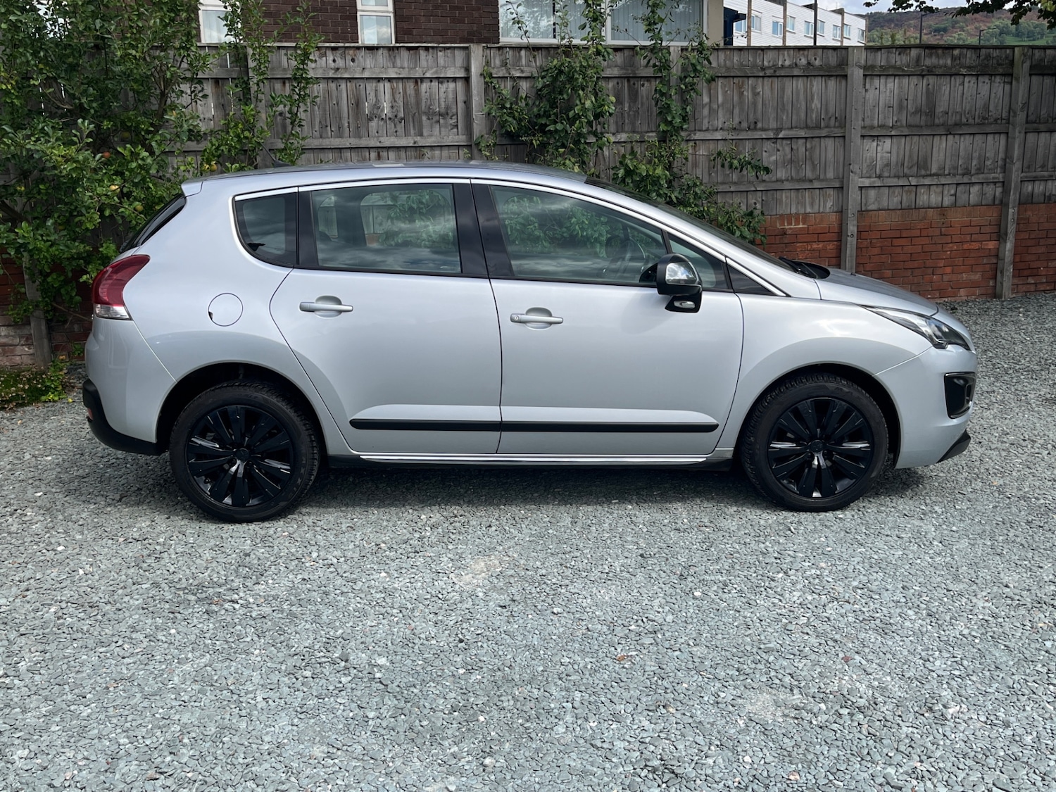 Used Peugeot 3008 2014 for sale - 76525703: Photo 6