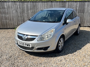 Used Vauxhall Corsa 2009 for sale - 78649913: Photo