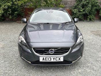 Used Volvo V40 2013 for sale - 79203685: Photo