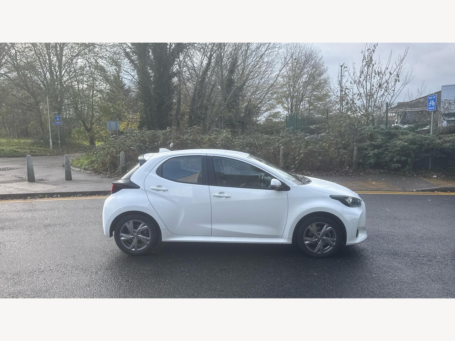 Used Toyota Yaris for sale - 76728918: Photo 18