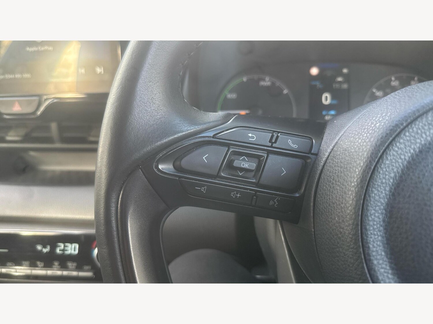 Used Toyota Yaris for sale - 76728918: Photo 23