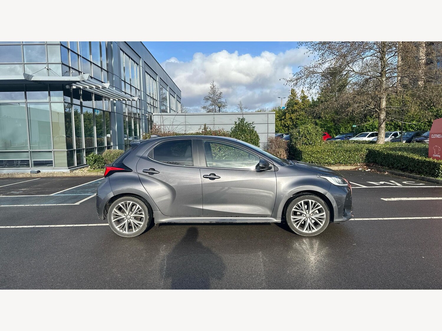 Used Toyota Yaris for sale - 77425661: Photo 18