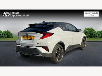 Used Toyota C-HR 2022 for sale - 75154101: Photo