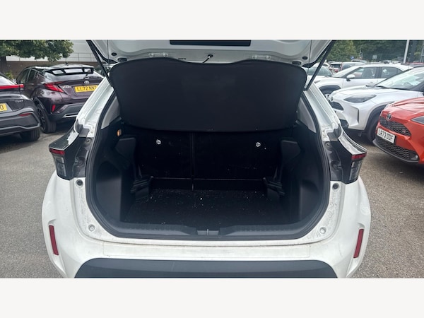 Used Toyota Yaris Cross 2023 for sale - 75449741: Photo 16