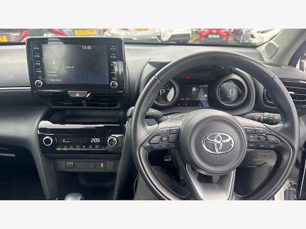 Used Toyota Yaris Cross 2023 for sale - 75449741: Photo 8