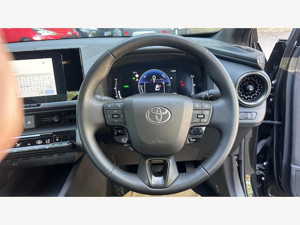 Used Toyota C-HR 2024 for sale - 75658133: Photo 10