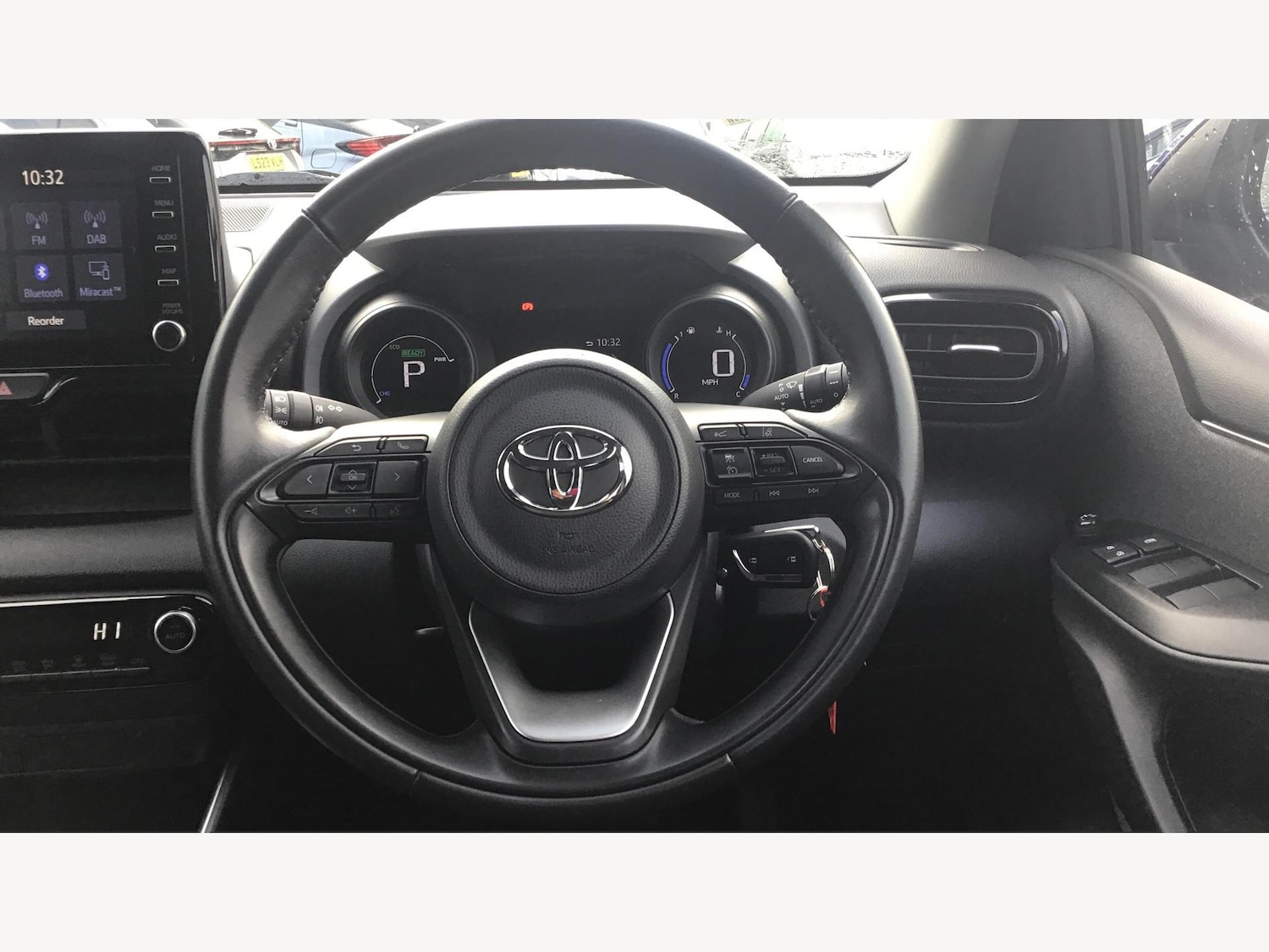 Used Toyota Yaris 2022 for sale - 76715619: Photo 10