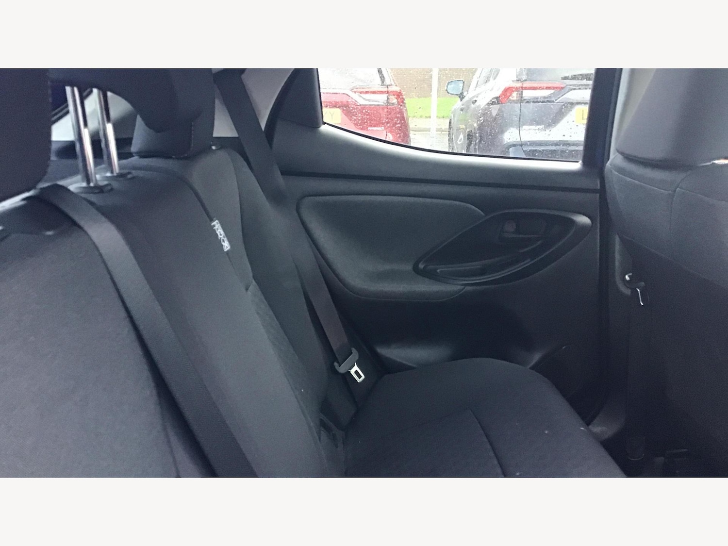 Used Toyota Yaris 2022 for sale - 76715619: Photo 14