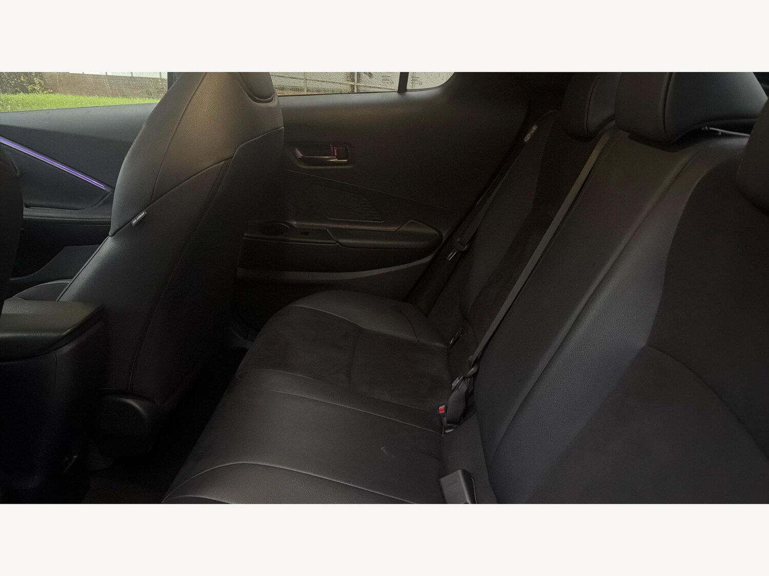 Used Toyota C-HR for sale - 77625814: Photo 15