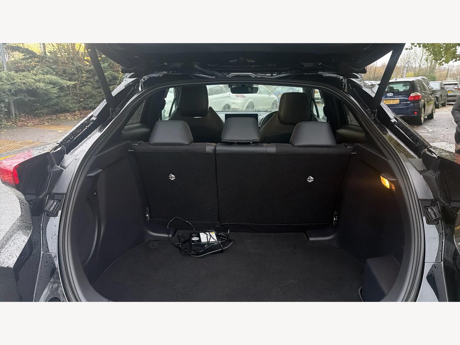 Used Toyota C-HR for sale - 77625814: Photo 16