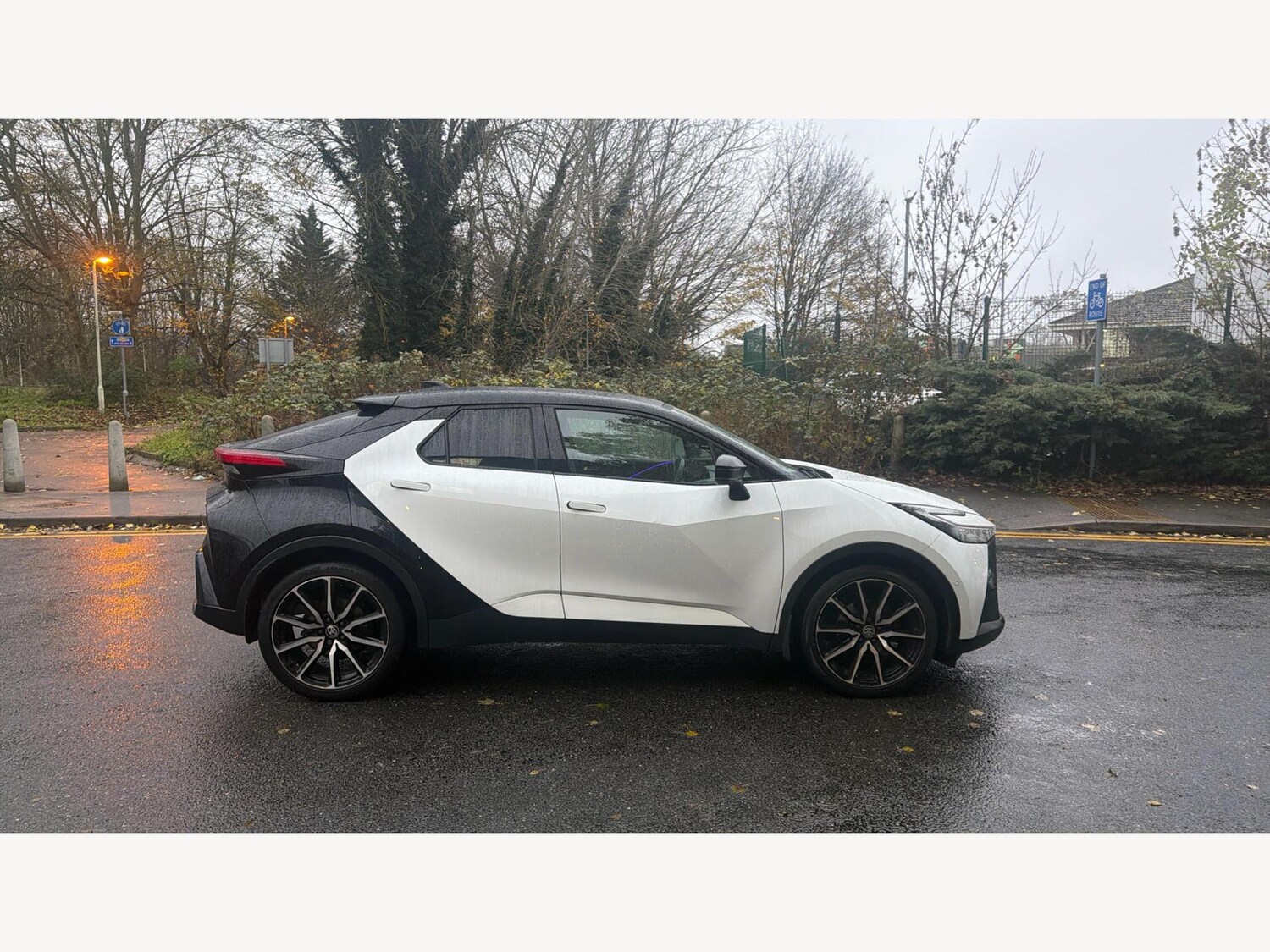 Used Toyota C-HR for sale - 77625814: Photo 18