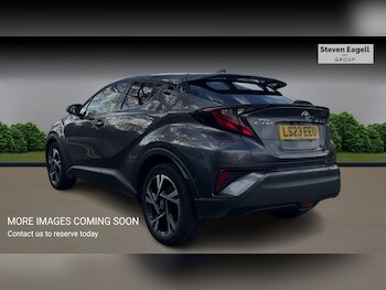 Used Toyota C-HR 2023 for sale - 78170842: Photo