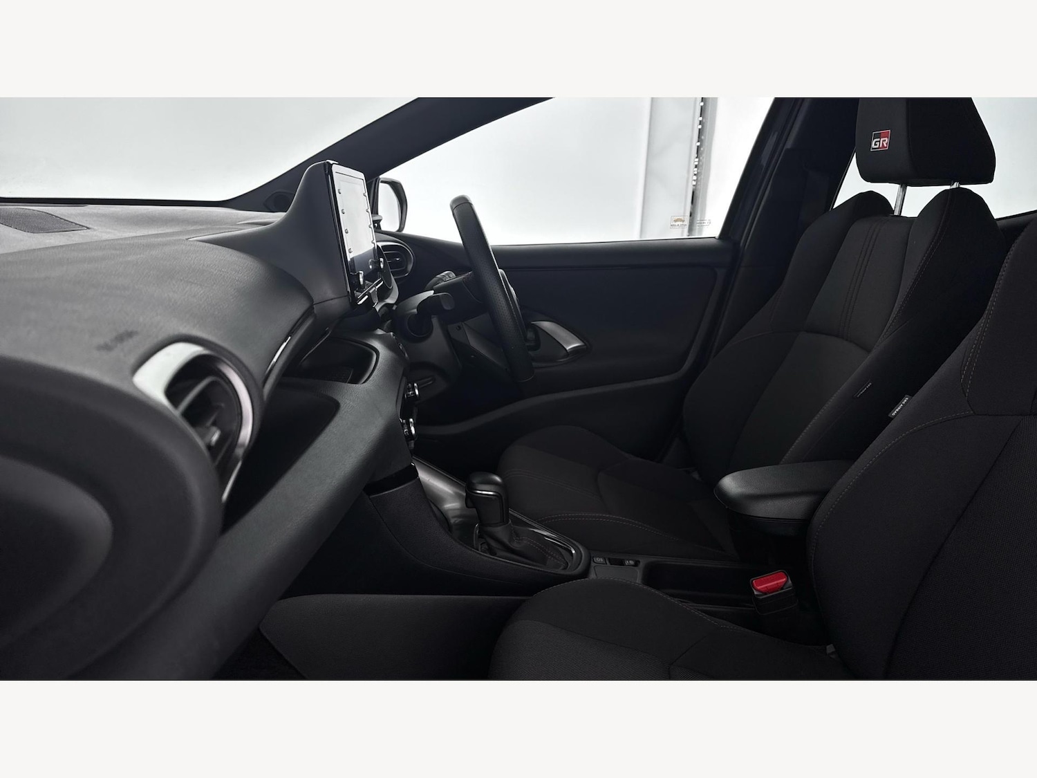 Used Toyota Yaris for sale - 77537442: Photo 12