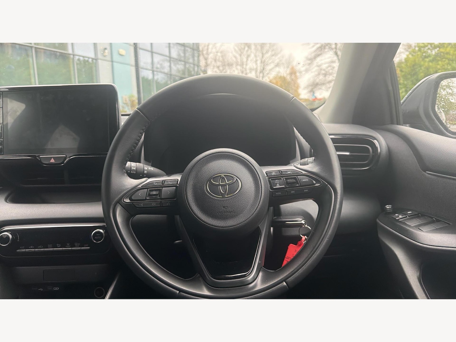 Used Toyota Yaris for sale - 77190543: Photo 10