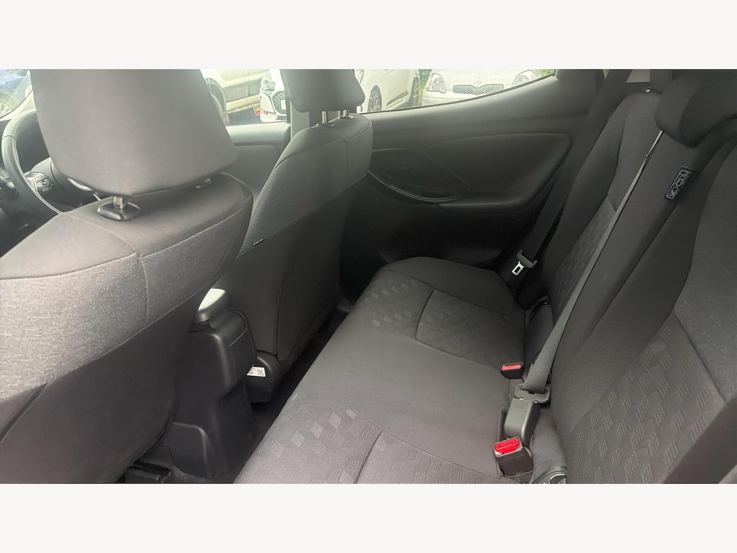 Used Toyota Yaris for sale - 77190543: Photo 15