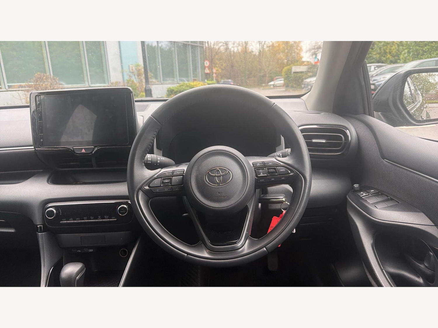 Used Toyota Yaris for sale - 77190543: Photo 8