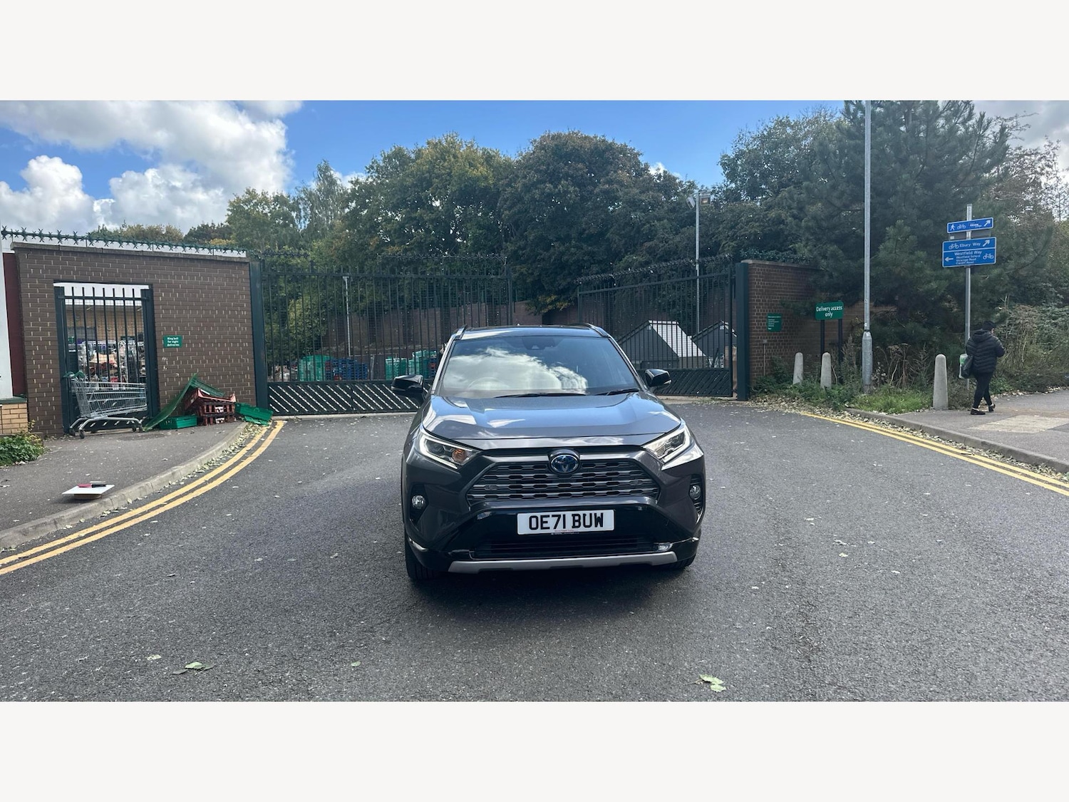 Used Toyota RAV4 2022 for sale - 75747462: Photo 17