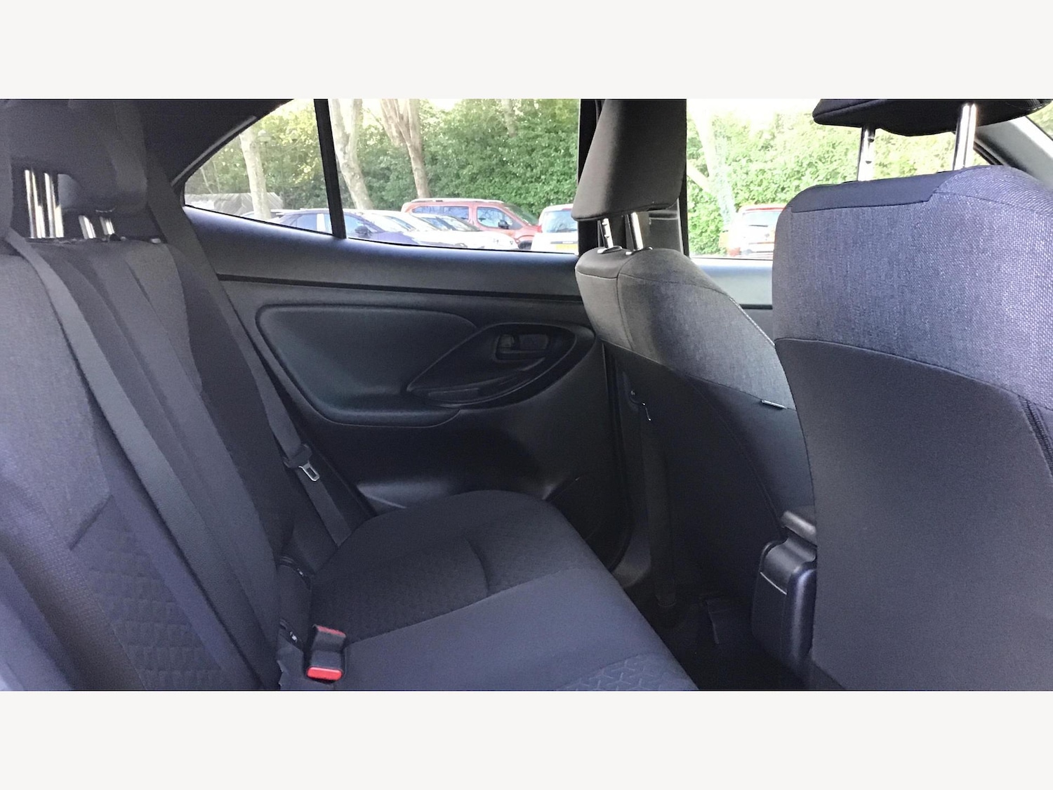 Used Toyota Yaris Cross 2022 for sale - 76887340: Photo 14