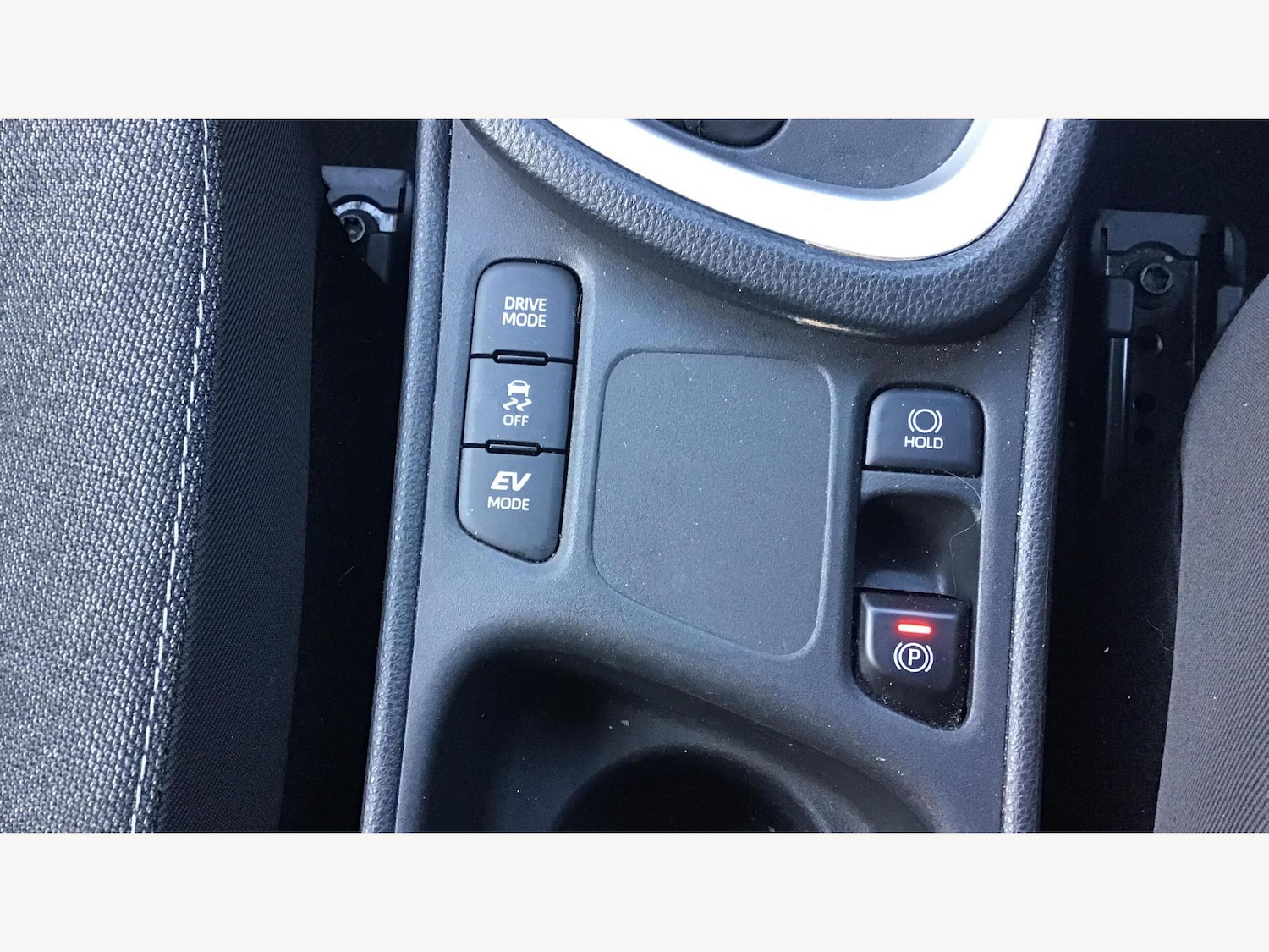 Used Toyota Yaris Cross 2022 for sale - 76887340: Photo 23