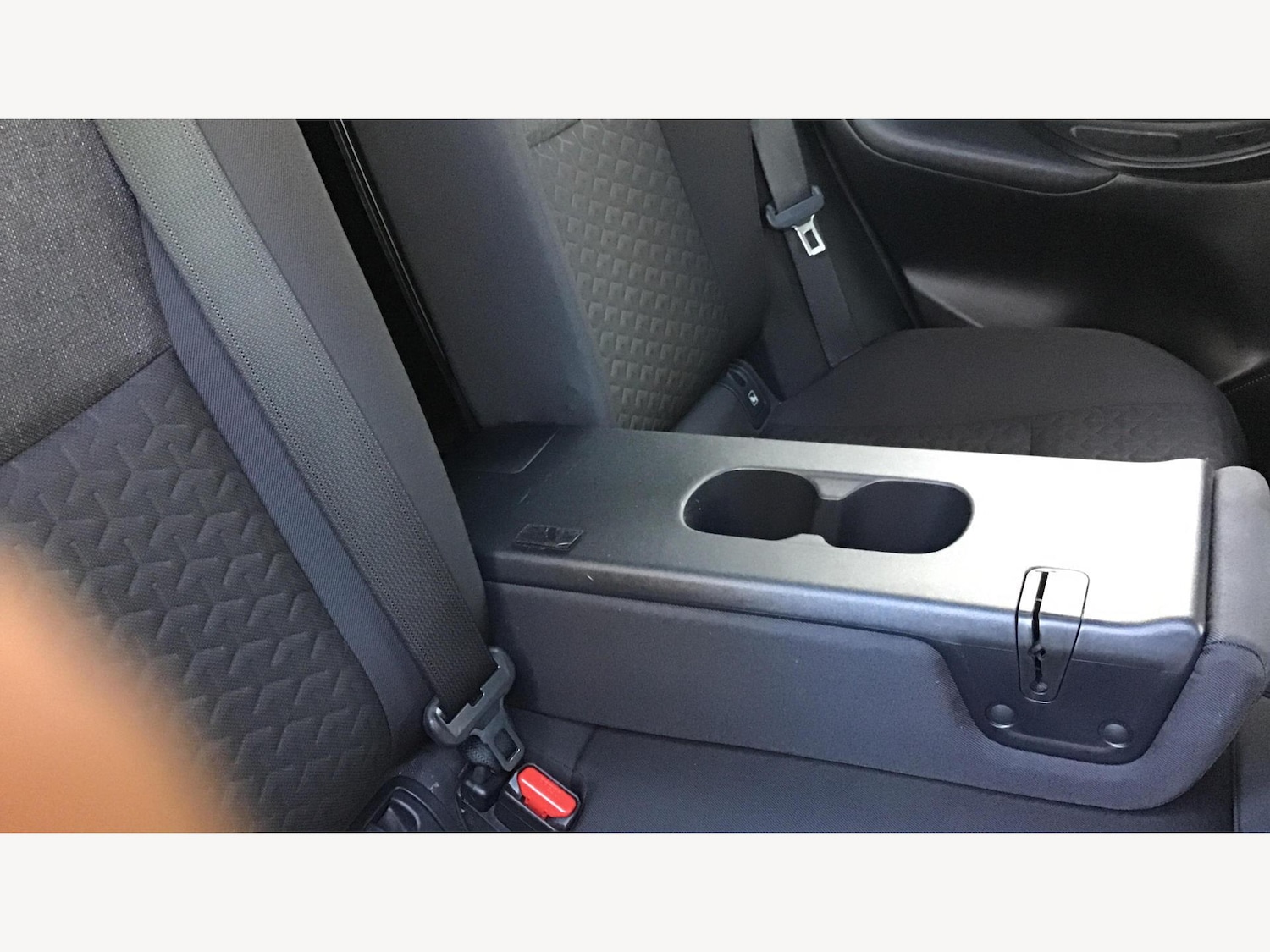 Used Toyota Yaris Cross 2022 for sale - 76887340: Photo 27