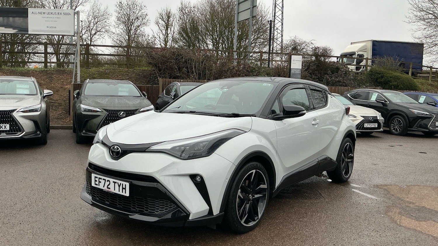 Used Toyota C-HR for sale - 77853305: Photo 3