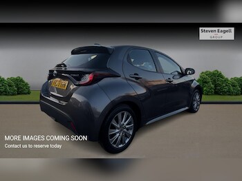 Used Toyota Yaris 2023 for sale - 77970339: Photo