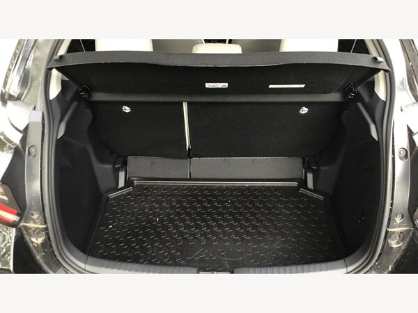Used Toyota Yaris 2023 for sale - 76259288: Photo 16