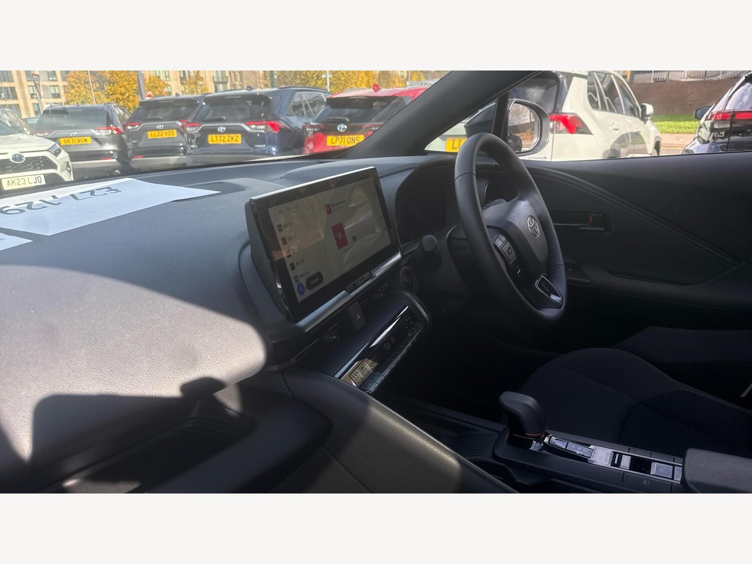 Used Toyota C-HR 2024 for sale - 76936280: Photo 13