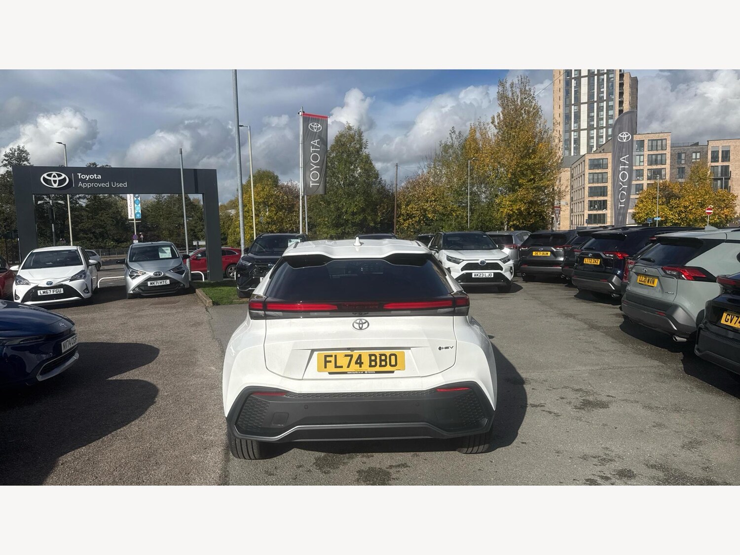 Used Toyota C-HR 2024 for sale - 76936280: Photo 21