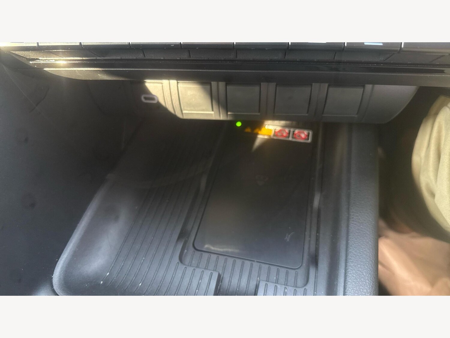 Used Toyota C-HR 2024 for sale - 76936280: Photo 25