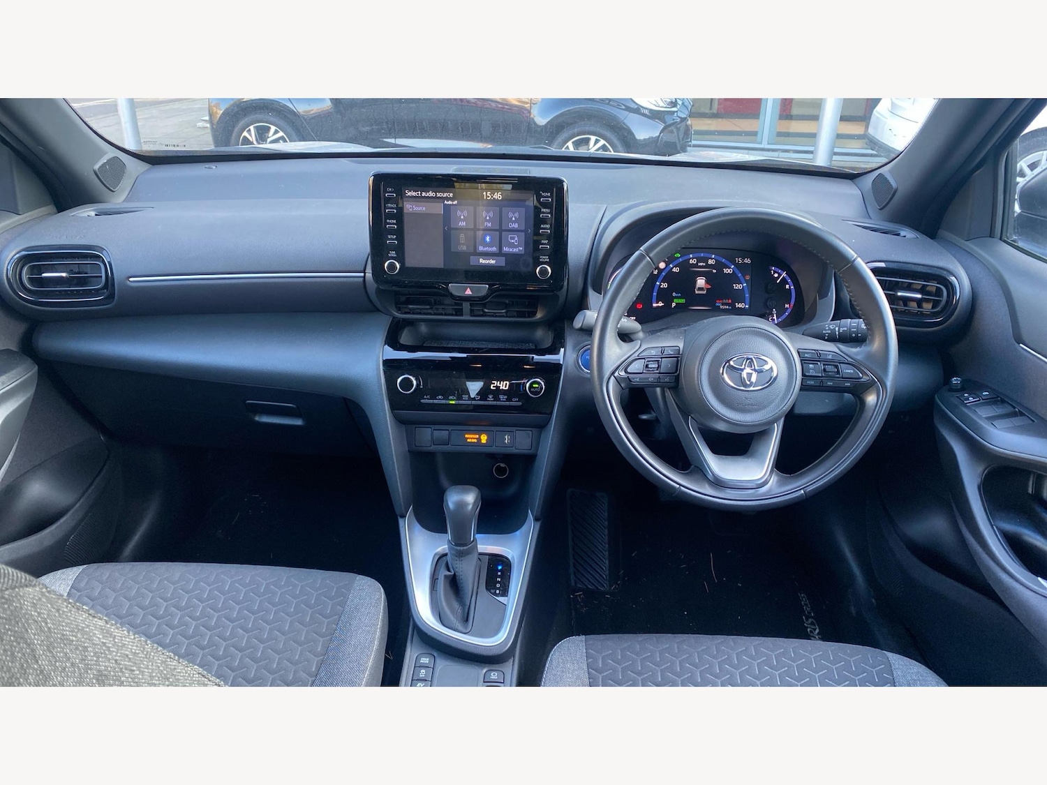 Used Toyota Yaris Cross 2023 for sale - 76259691: Photo 7