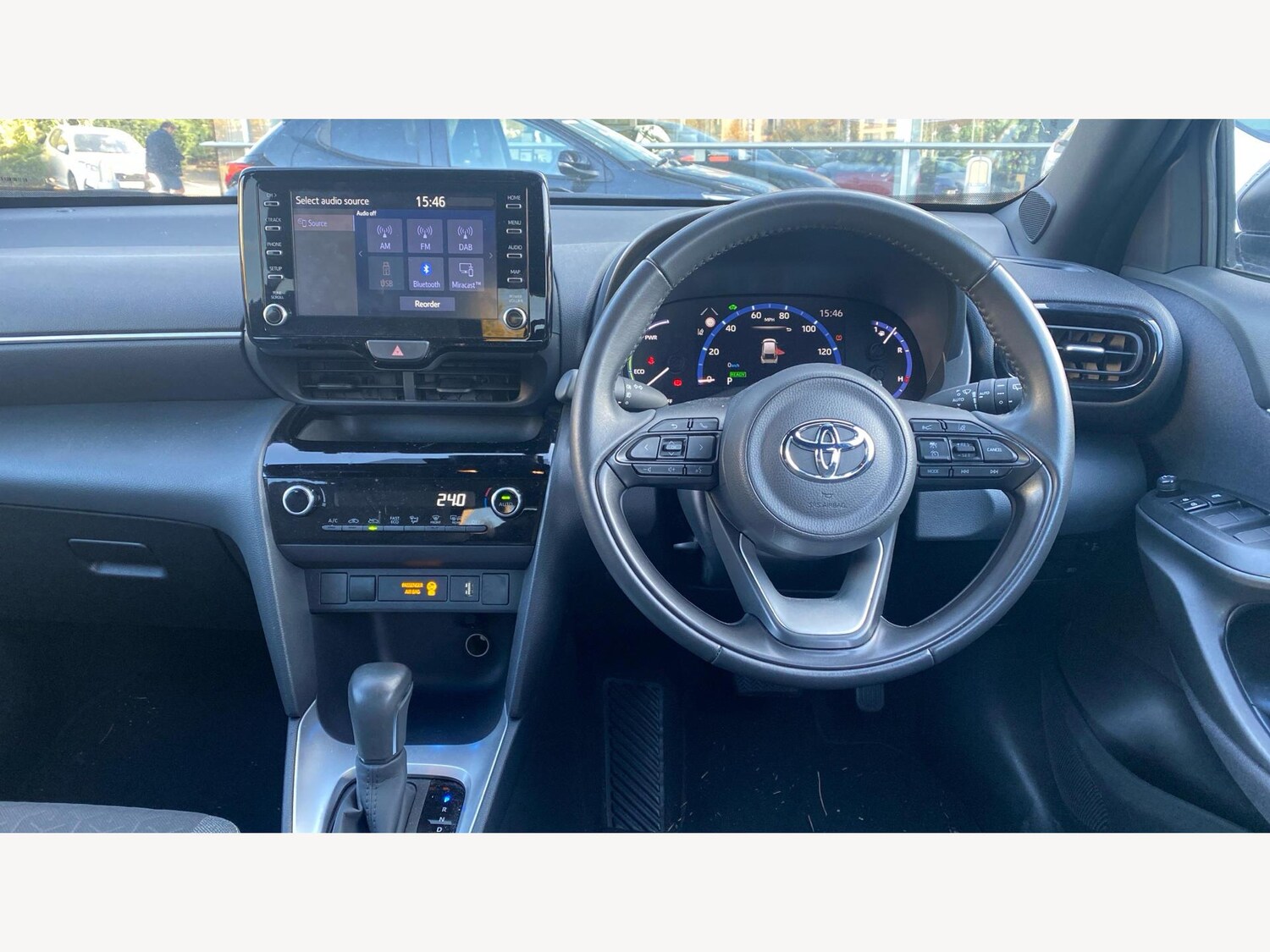 Used Toyota Yaris Cross 2023 for sale - 76259691: Photo 8