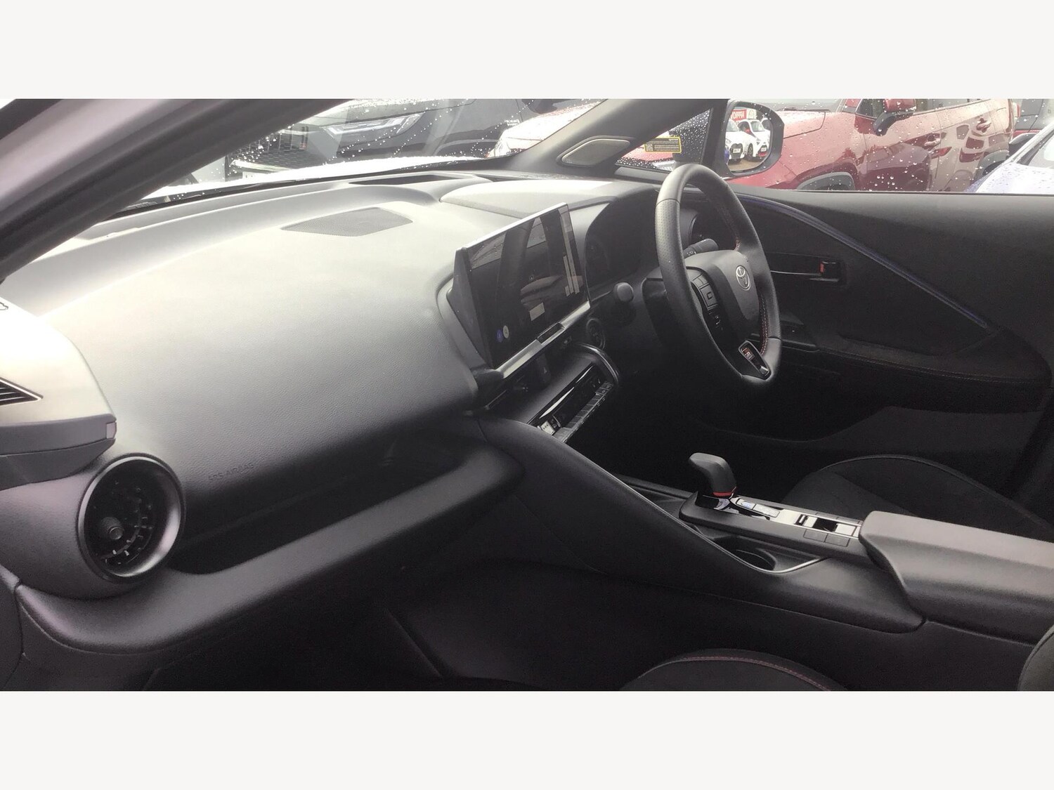 Used Toyota C-HR 2025 for sale - 76608537: Photo 12
