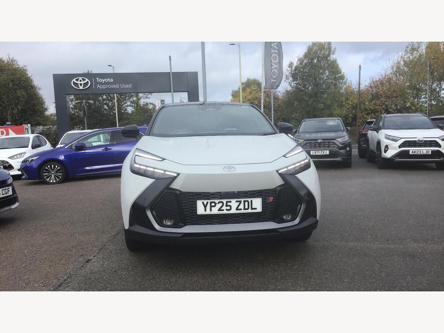 Used Toyota C-HR 2025 for sale - 76608537: Photo 17