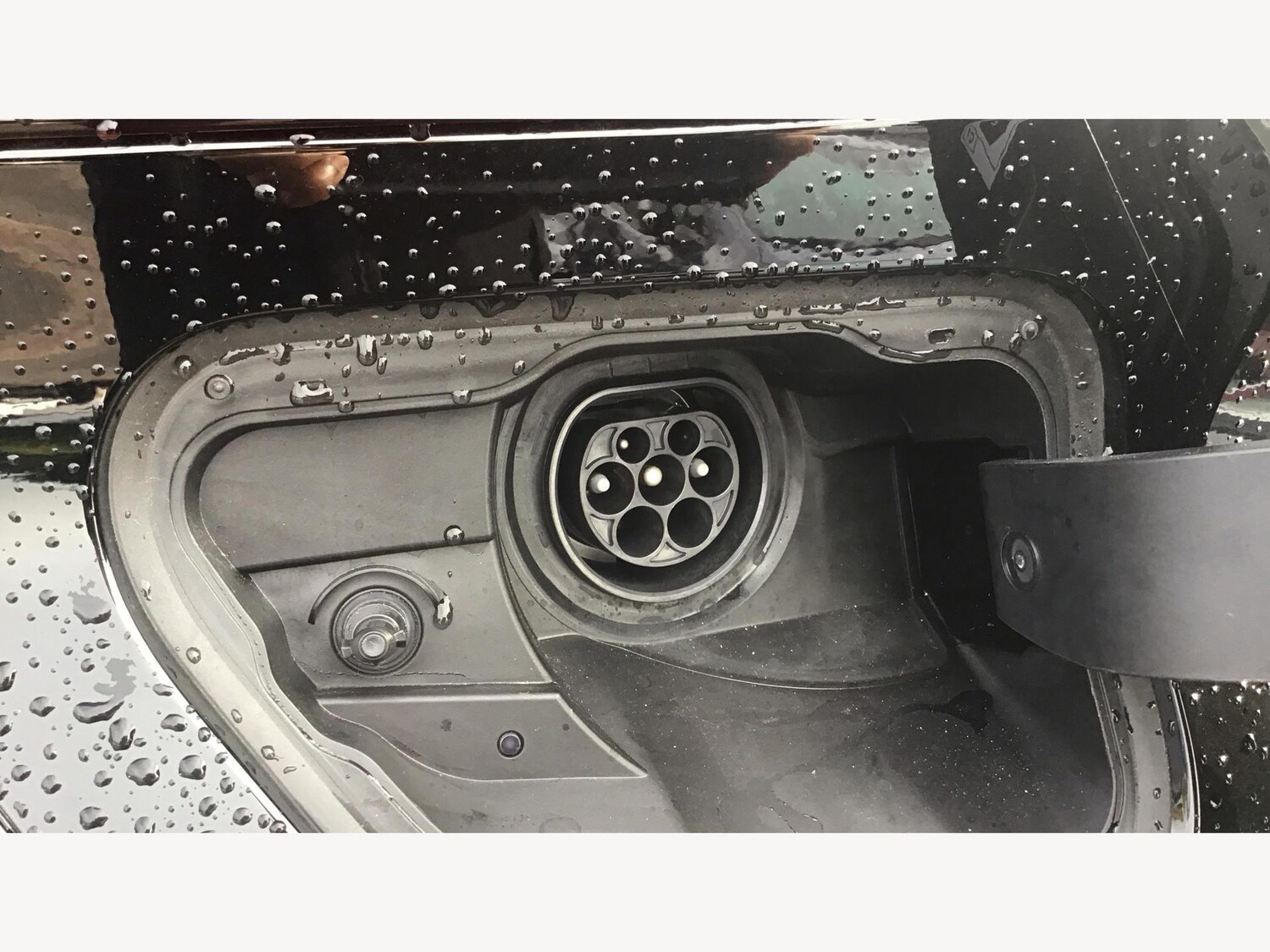 Used Toyota C-HR 2025 for sale - 76608537: Photo 22