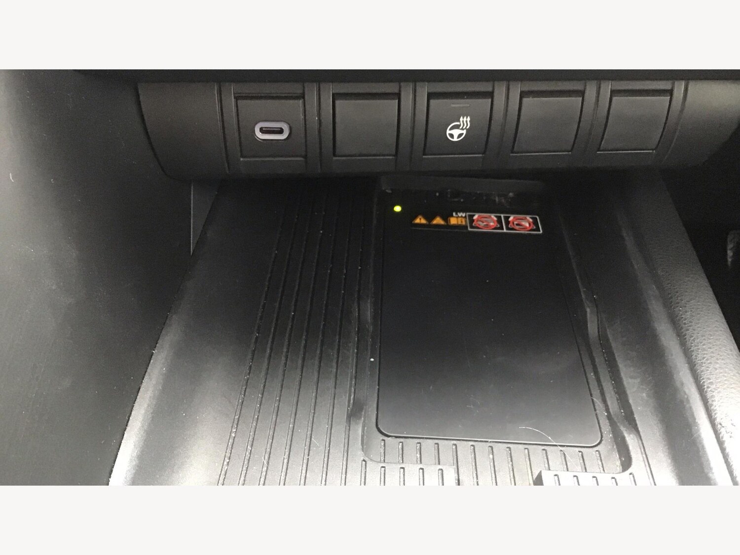 Used Toyota C-HR 2025 for sale - 76608537: Photo 24