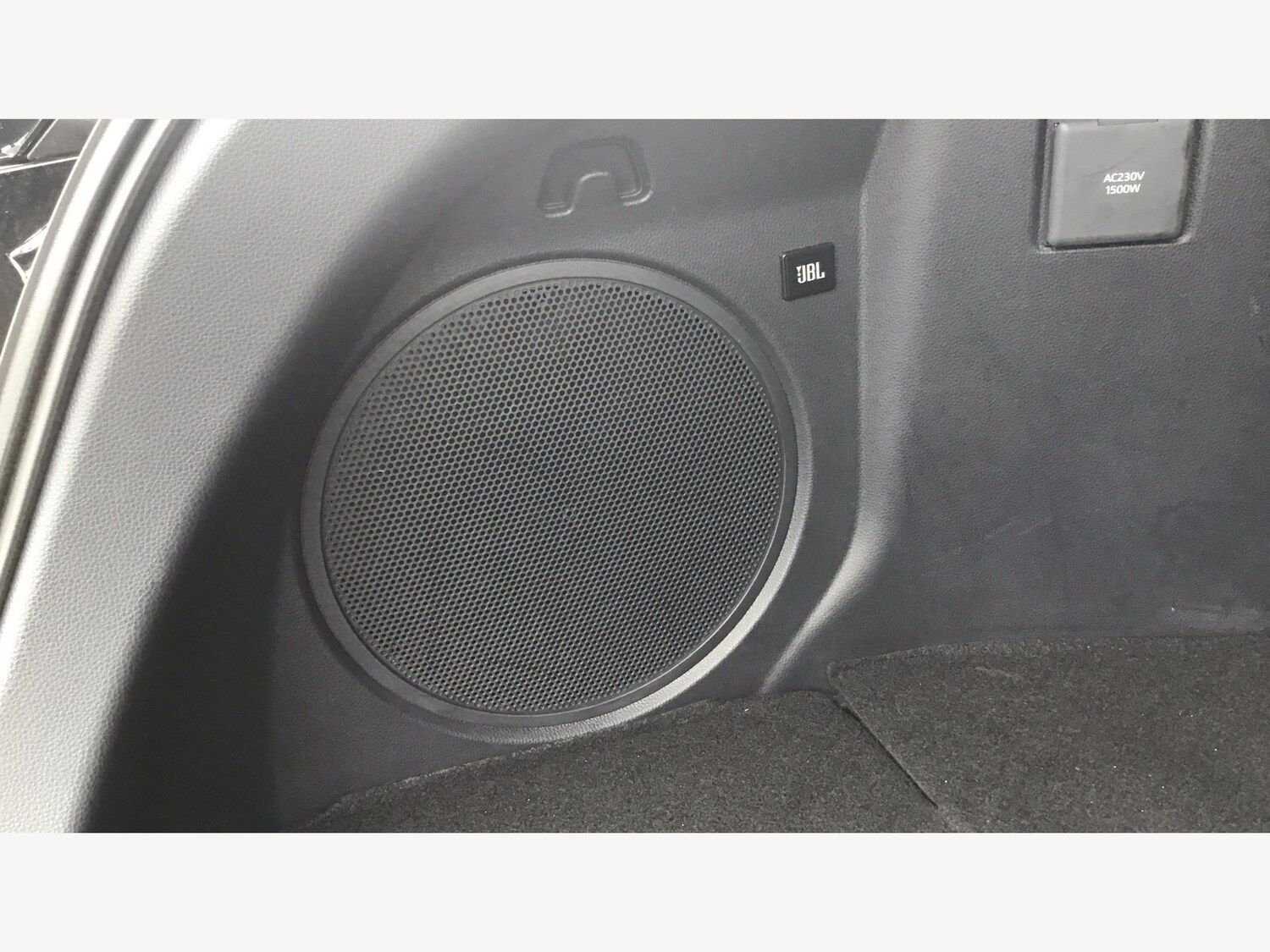 Used Toyota C-HR 2025 for sale - 76608537: Photo 31