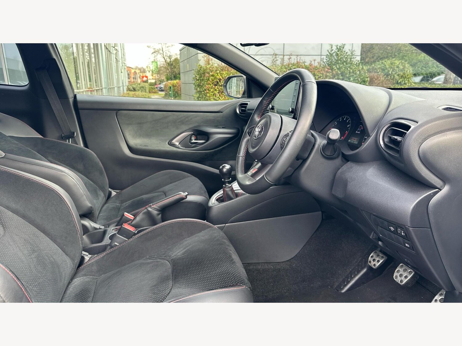 Used Toyota Yaris 2022 for sale - 77376879: Photo 13