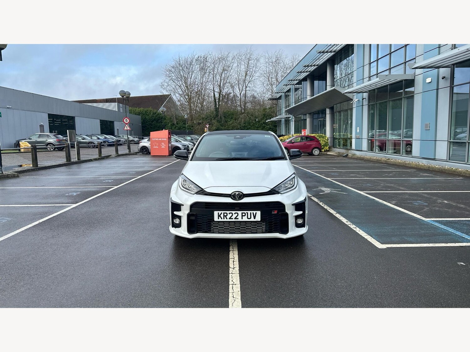 Used Toyota Yaris 2022 for sale - 77376879: Photo 17